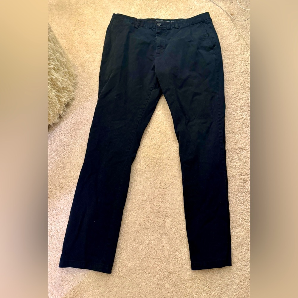 Men’s Old Navy Black Khakis. Zip Up. Pockets. 36 x 32